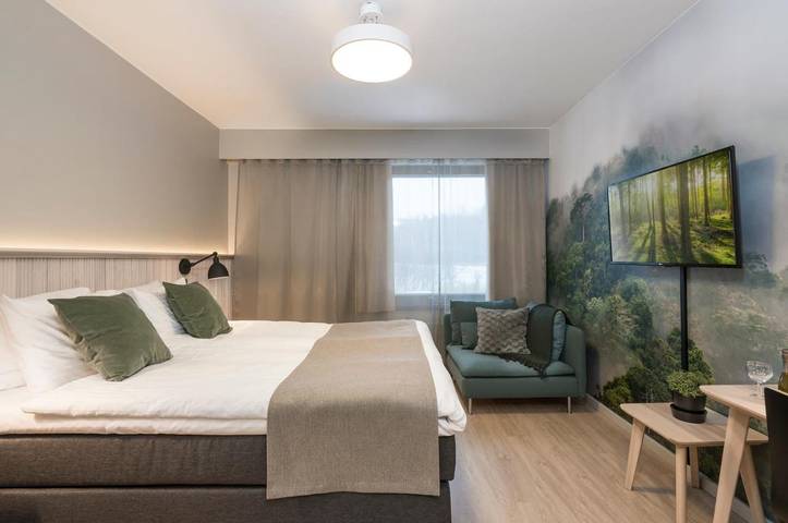 Hôtel pour 2 personnes, avec sauna ainsi que terrasse et piscine, animaux acceptés