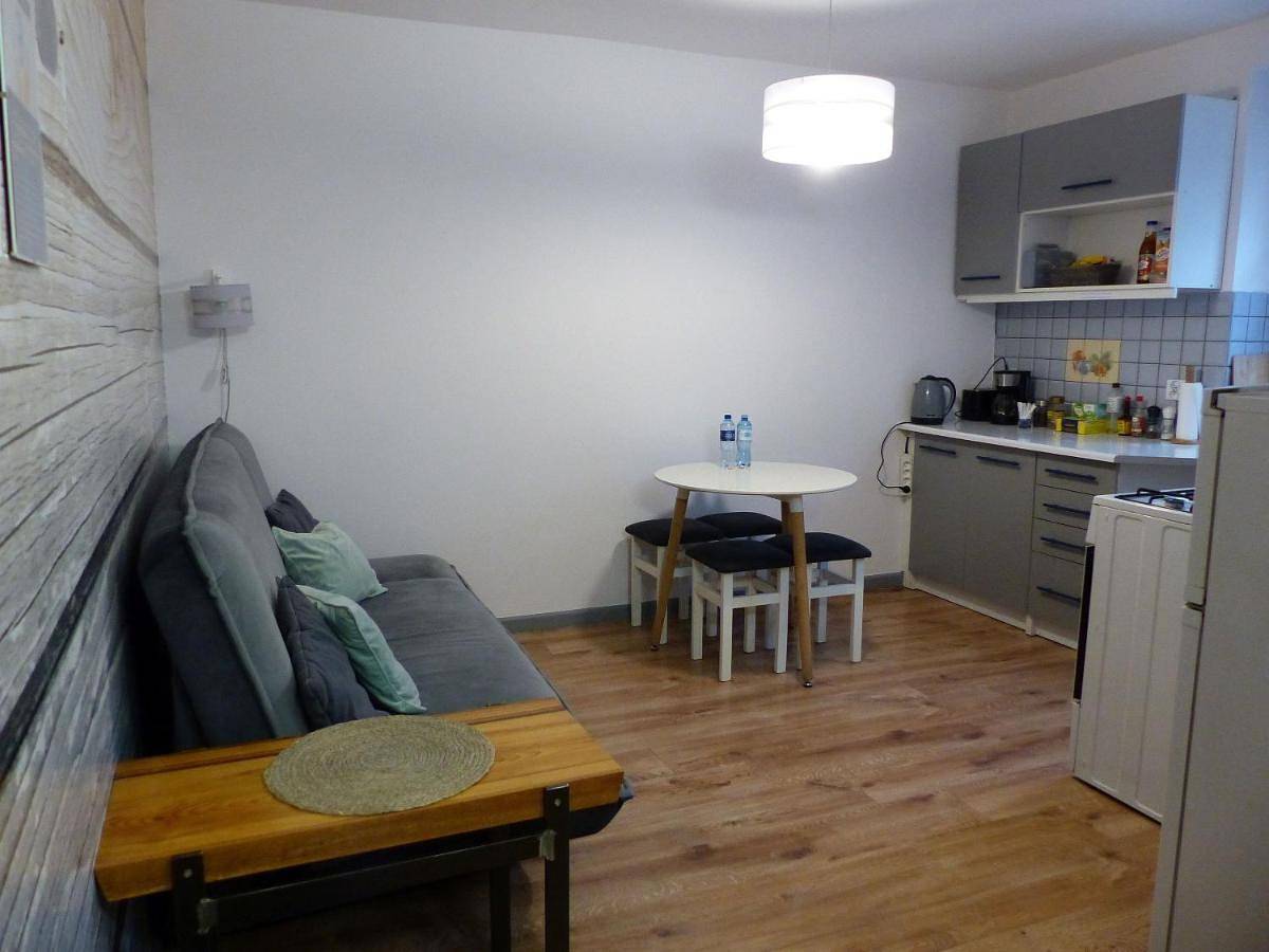 Cały apartament, Apartment with Shower in Bytom, Śląsk