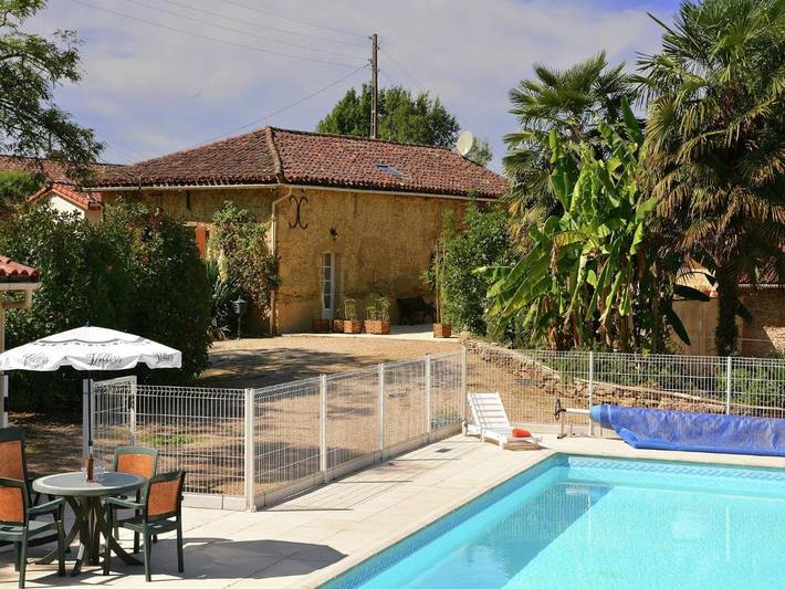 Villa pour 10 personnes, avec jardin et piscine, animaux acceptés - 1