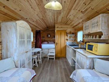 Cottage pour 4 personnes, avec terrasse à Faverolles