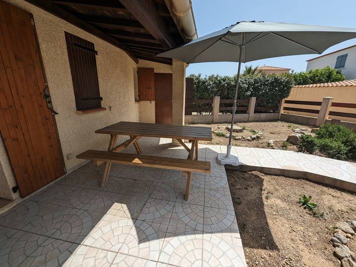 Villa für 5 Personen, mit Terrasse