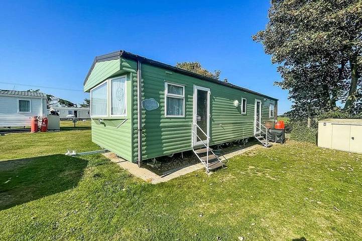 Static caravan for 8 people in Clacton-on-Sea