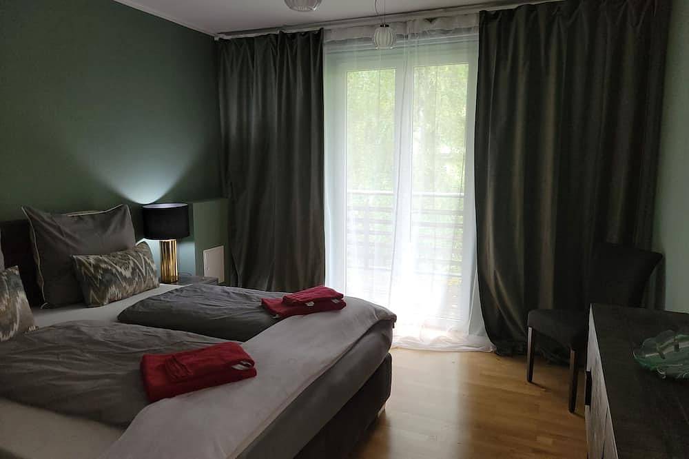 Ganze Wohnung, Modernes Loft mit großer Terrasse und kostenlosem Parkplatz in Pieschen (Dresden), Dresden