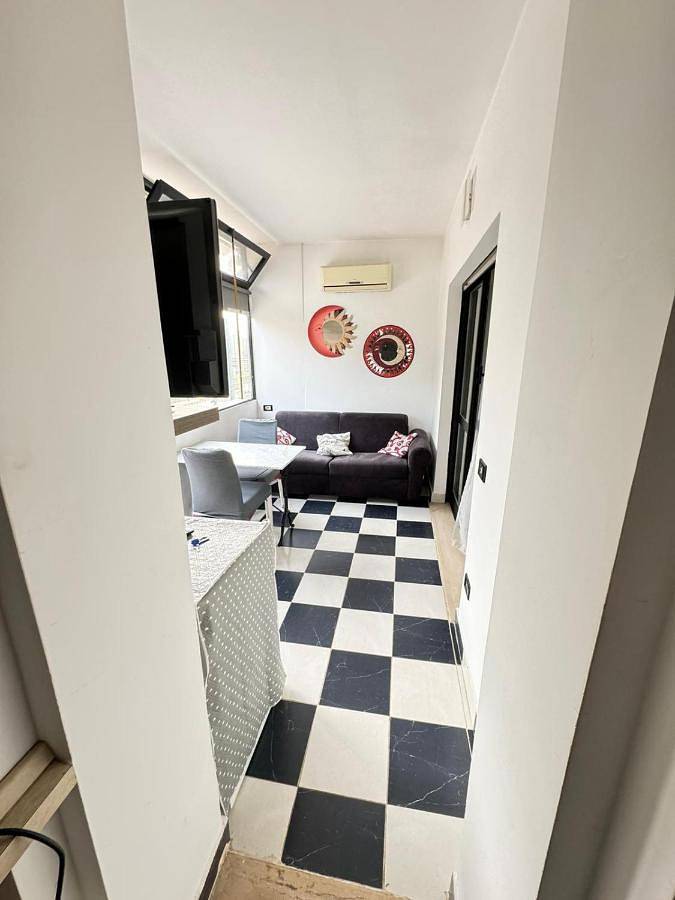 Appartamento per 3 persone, con Balcone e Terrazza nonché Panorama a Frosinone
