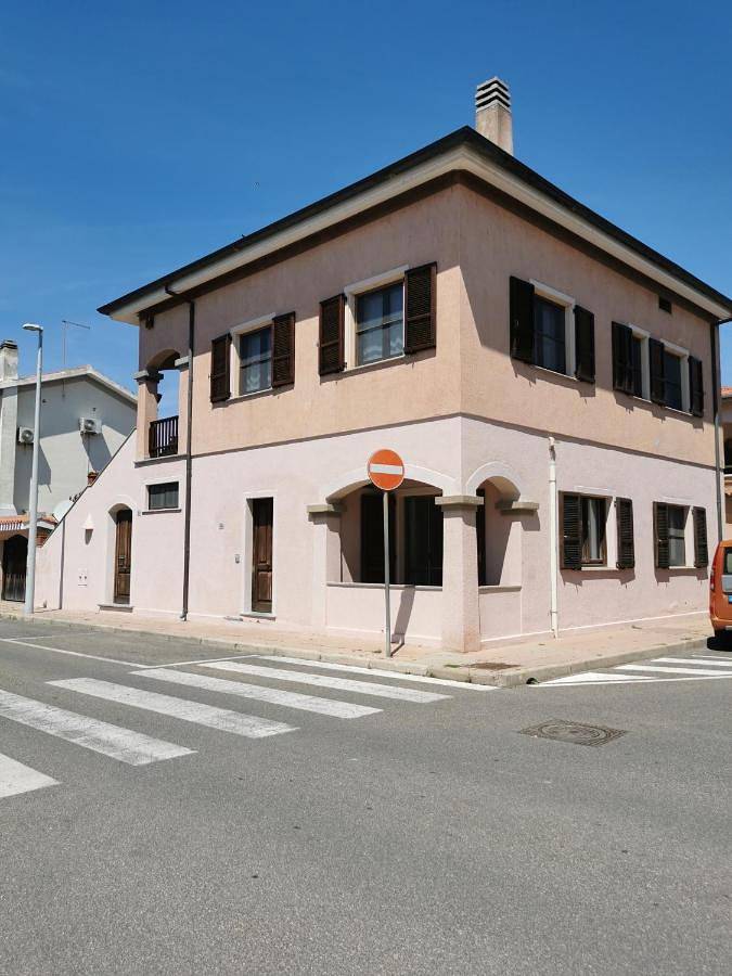 Pachisa sul mare in Torregrande, Oristano