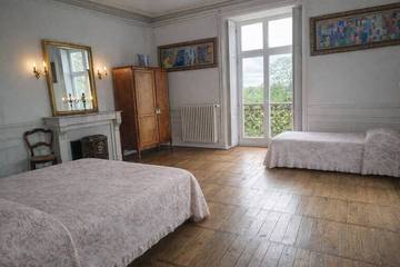 Château pour 5 Personnes dans Saint-Gervais-la-Forêt, Vallée de la Loire, Photo 2