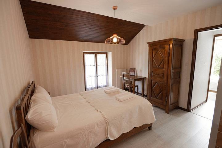 Chambre d’hôte pour 2 personnes, avec jardin dans l' Aveyron - 4