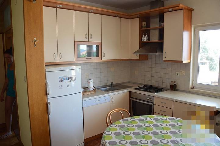 Appartement entier, Ferienwohnung in Preko mit Meerblick, Terrasse, Klimaanlage, W-Lan (4574-1) in Preko, Île d'Ugljan