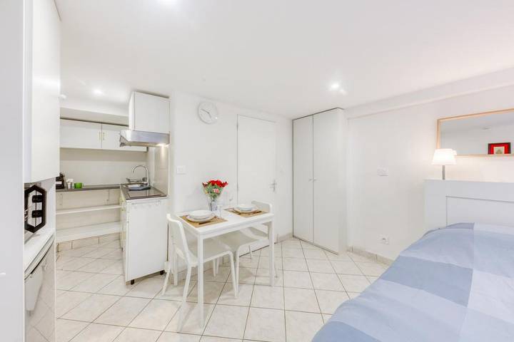 Gîte pour 2 personnes, avec vue et jardin à Noisy-le-Grand - 2