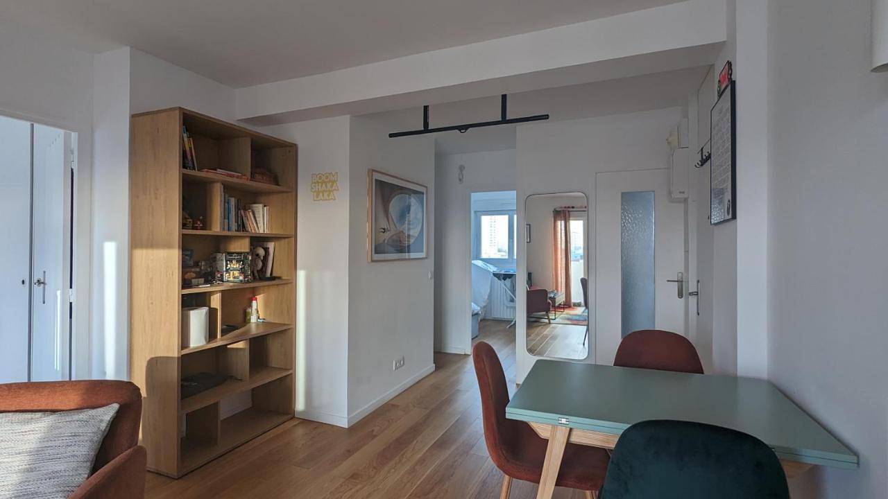 Appartement entier, Appartement lumineux et cosy avec balcon - 3P in Les Lilas, Seine-Saint-Denis