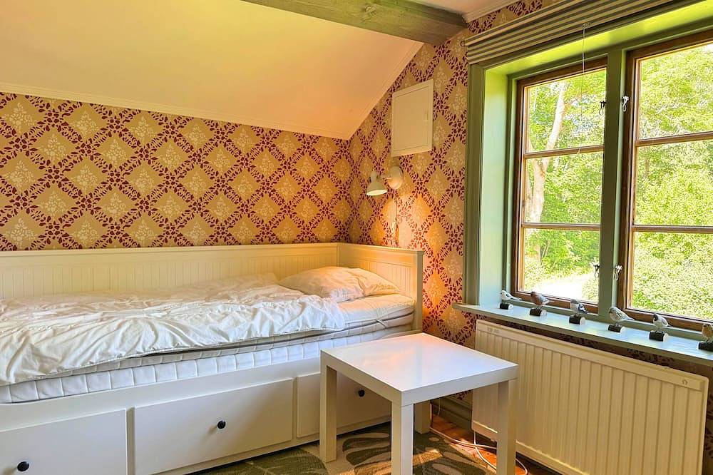 Hus Mida – Traditionelles Schwedenhaus nahe See & Ostseeküste in Småland in Högsby (Stadt), Högsby