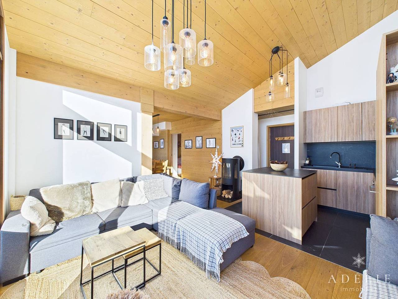 Appartement entier, Superbe Apt 5P au Centre, 200m des Pistes, 3 Sdb, Mezzanine, Balcon Sud, Parking, Wifi in La Rosière, Montvalezan