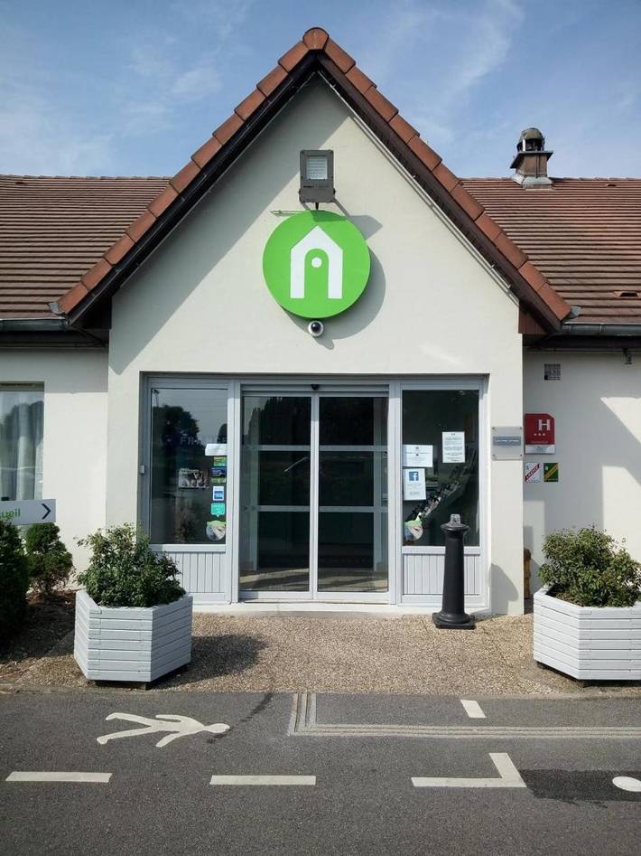 Hôtel pour 2 personnes, avec jardin à Villers-Saint-Paul