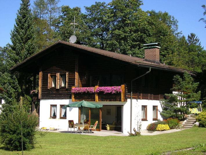 Ferienwohnung für 4 Personen, mit Garten, kinderfreundlich am Königssee