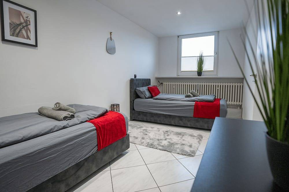 Ganze Wohnung, Serviceroom24 - Space in Gladbeck Wlan - Smart-Tv - 24-7 Check-in und Küche in Gladbeck, Kreis Recklinghausen