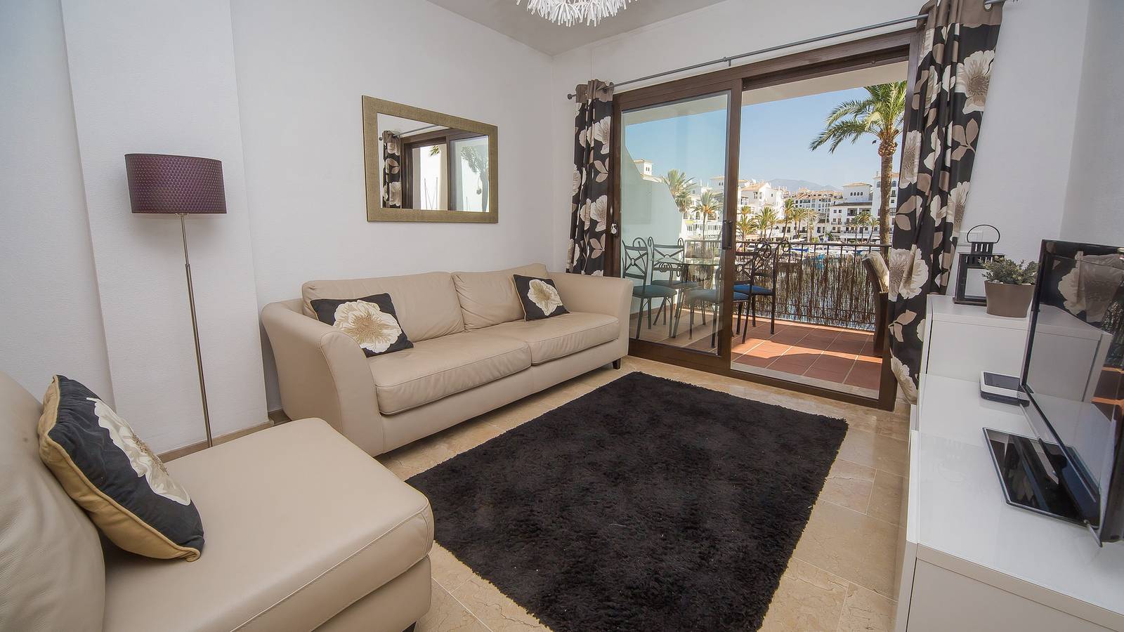 Ganze Wohnung, Marina Real 114 in Puerto de la Duquesa, Manilva