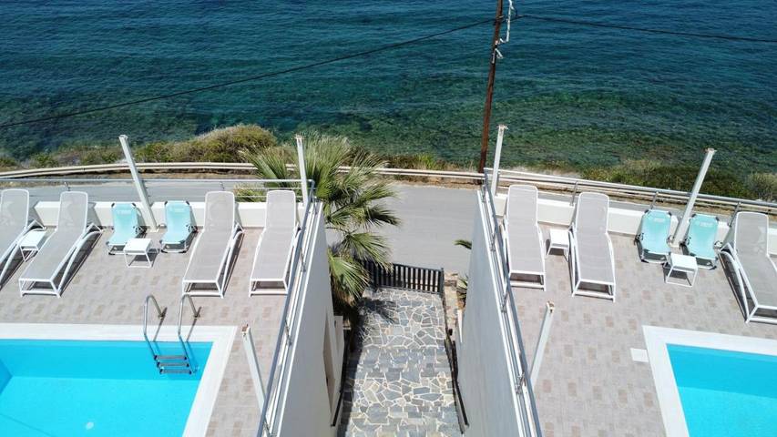 Location de vacances pour 5 personnes, avec vue ainsi que piscine et terrasse, animaux acceptés dans Mokhlos - 3