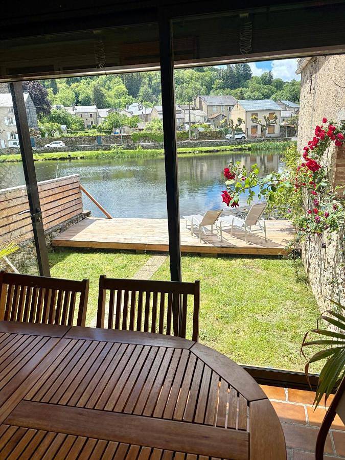 Location de vacances pour 10 personnes, avec jardin et vue à Brassac (Tarn) - 2