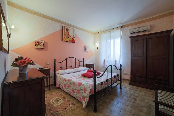 Spaziosa Casa con Piscina a 20 Minuti di Auto dal Centro Storico di Assisi in Trevi, Provincia de Perugia