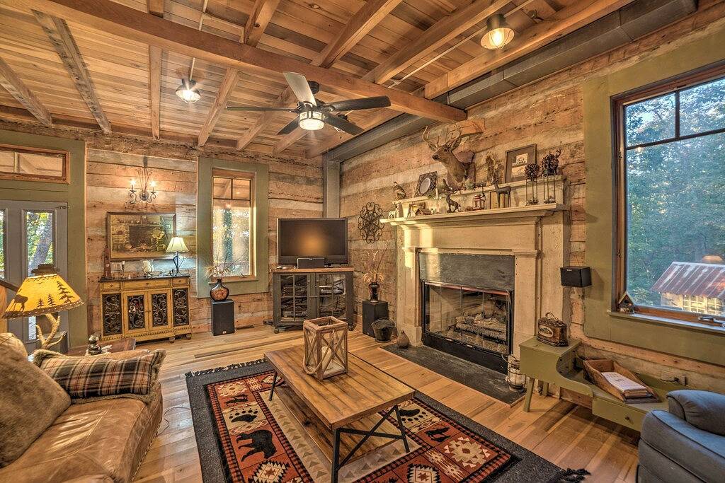 Kentucky Lake Views: Cozy Cabin in Waverly! in Kentucky Lake