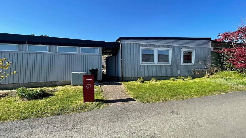 Feriehus for 6 personer, med jacuzzi og hage, dyr tillatt i Göteborg