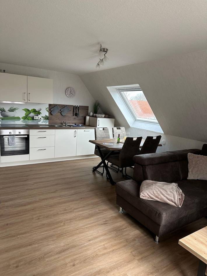 Ferienwohnung für 2 Personen, mit Garten und Balkon in Werdum