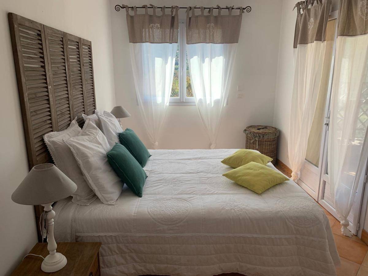 Appartement entier, Villa Pampasgiolu in Tizzano, Sartène