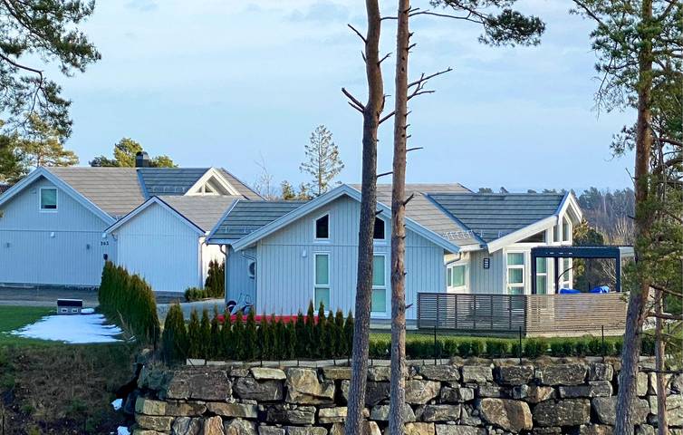 Ferienhaus für 6 Personen, mit Terrasse und Garten in Arendal - 2