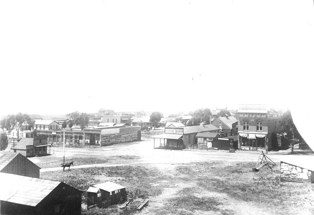 Balcony Suite 301 | The Brick Boutique Hotel in Oceanside, San Diego County