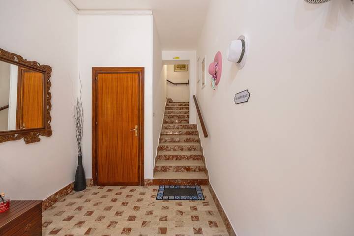Guest House 'Sole e Amore' with Balcony, Wi-Fi and Air Conditioning in Casteldaccia, Palermo Province