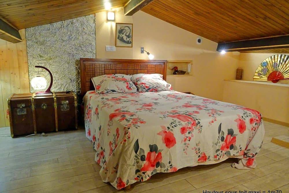 Komfortables 4-Sterne-Ardèche-Haus, klimatisierte Zimmer, pool, Panoramablick in Chassiers, Parc naturel régional des Monts d'Ardèche