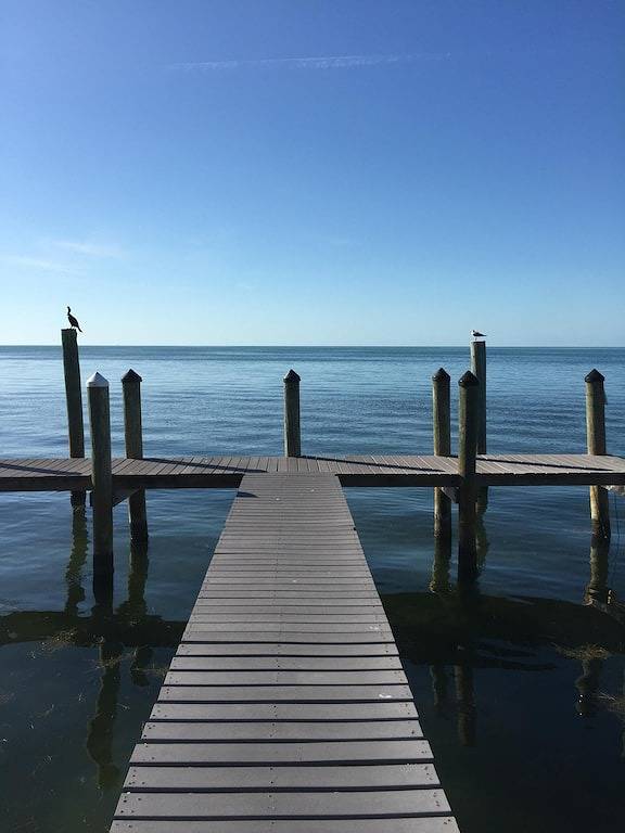 Vacation rental for 8 people, with yard and hot tub as well as balcony in Marathon