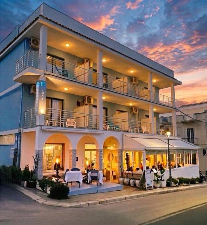 Hotel para 2 personas - 1
