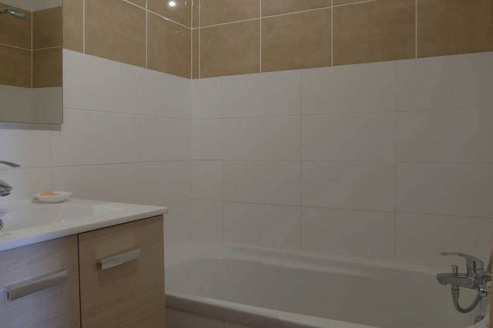 Apartamento entero, Acogedor apartamento de 2 habitaciones cerca de las pistas en Montchavin in La Plagne, Bellentre