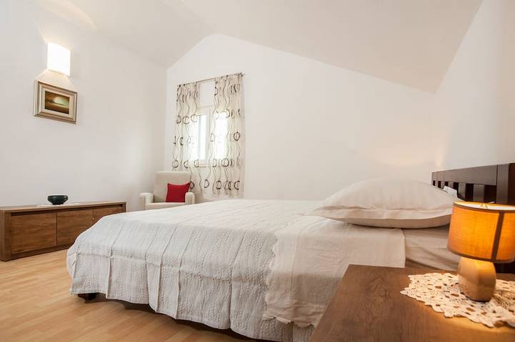 Ferienhaus Koprivno in Koprivno, Dalmatinisches Zagora