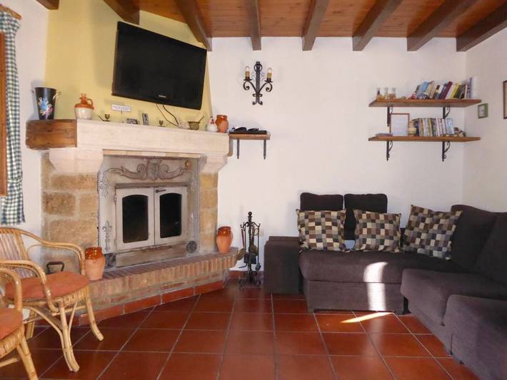 Casa rural para 8 personas, con Balcón y Terraza además de Jardín y Vistas en Valle de Sedano - 3