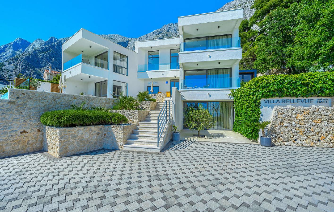 Apartment mit Meerblick, Pool, Terrasse und WiFi in Baska Voda, Makarska Riviera