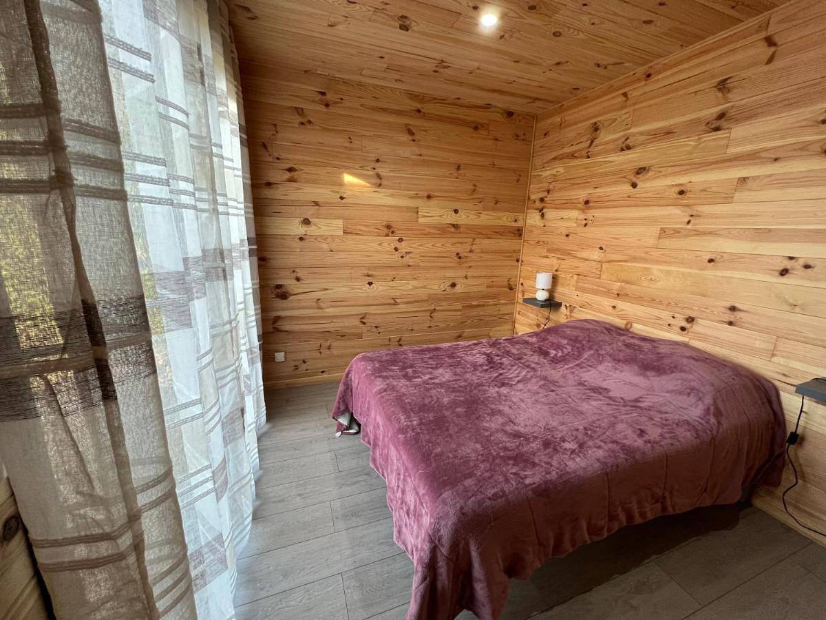Chalet contemporain ( chalet 2) in Montauban, Tarn-et-Garonne