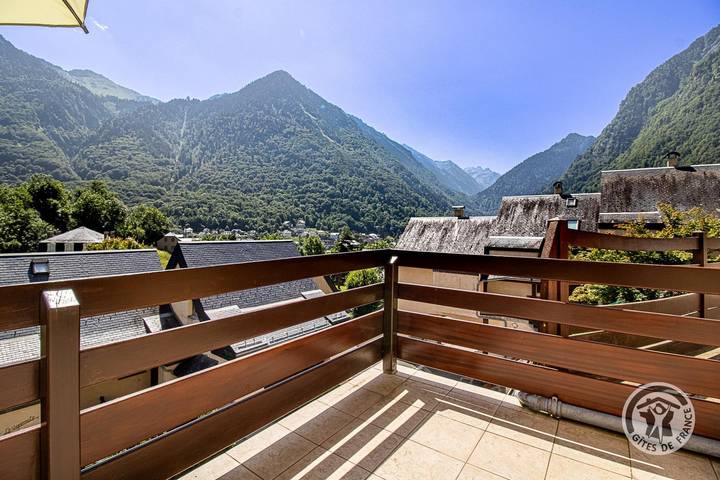 Gîte pour 3 personnes, avec terrasse et balcon/terrasse, animaux acceptés à Cauterets - 2