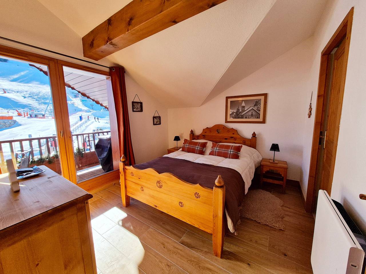 Apartamento entero, Dúplex renovado en el centro con aparcamiento y wifi in La Plagne, Aime-la-Plagne