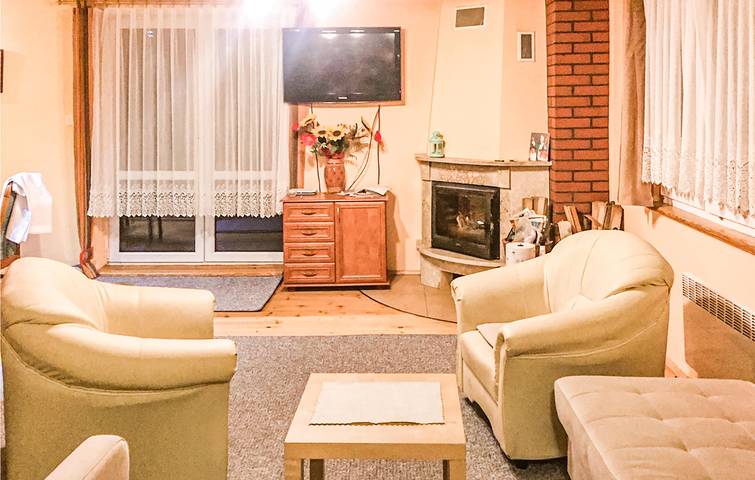 Ferienhaus für 6 Personen mit Terrasse in Stężyca, powiat kartuski