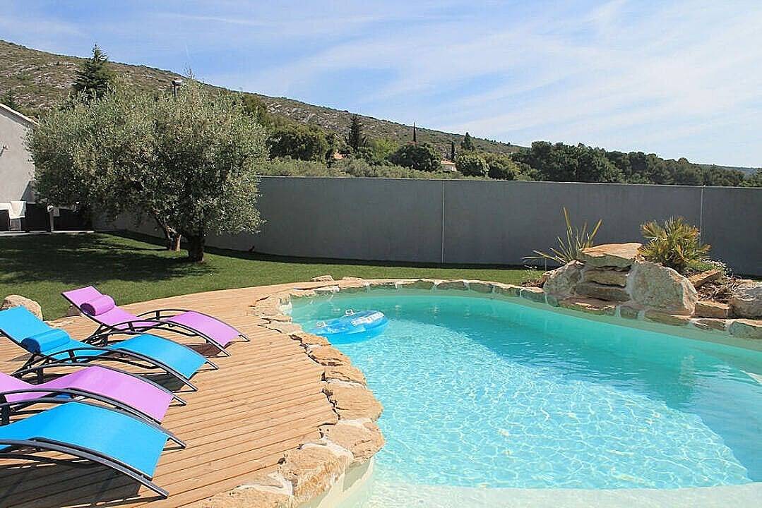 Maison d’hôtes la Trésorière Puyloubier - Chambre verte in Puyloubier, Région d'Aix-en-Provence