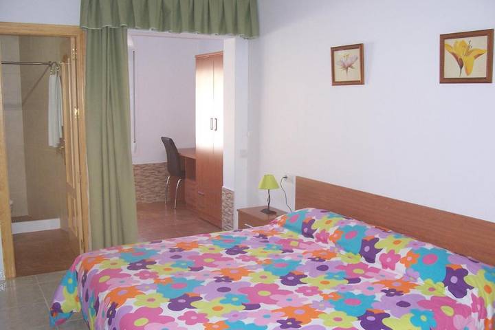 Casa de huéspuedes para 3 personas, con Terraza en Rincón de la Victoria