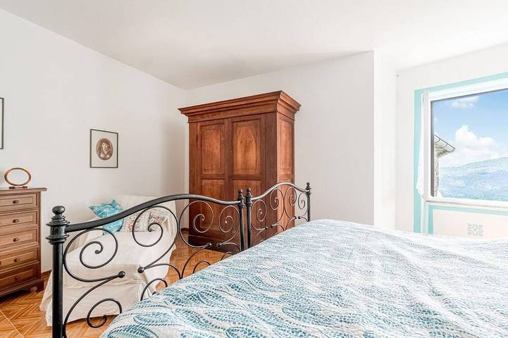 Lovely home in Carro with house a panoramic view in Castello (Carro), Carro (Liguria)