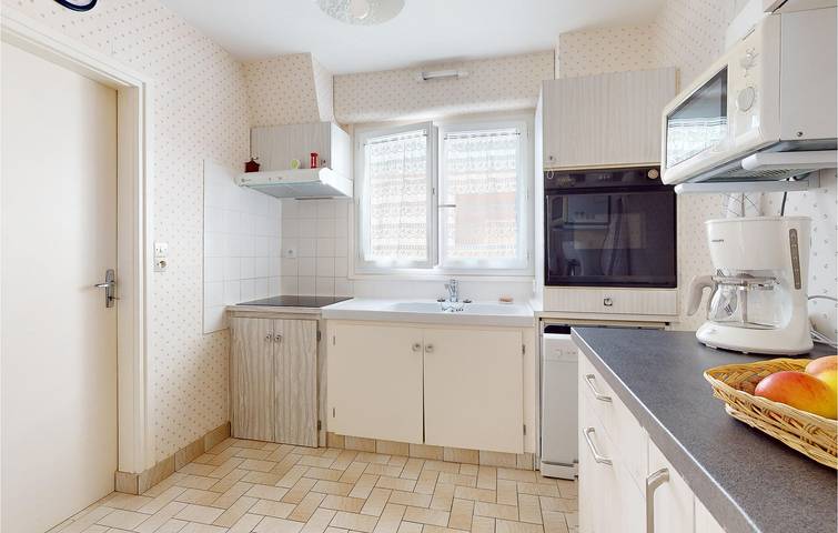 Appartement confortable avec parking et jardin, à 1,5 km de La Grande Conche in Royan, Côte de Beauté