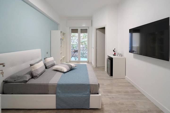 Ferienwohnung für 2 Personen, mit Balkon und Terrasse sowie Ausblick in Meta