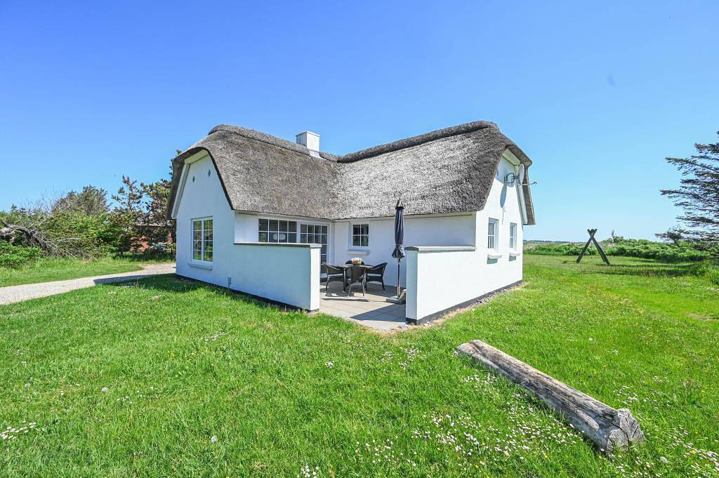 Chic und modern eingerichtetes Ferienhaus nahe dem Nordseestrand in Tim, Ulfborg