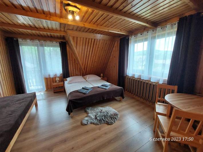 Apartament wakacyjny dla 12 osób, z ogród i balkon oraz widok w Czarna Góra