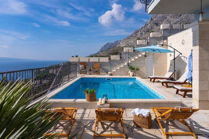 Villa pour 6 personnes, avec jardin ainsi que piscine et vue sur l’océan à Mimice - 4