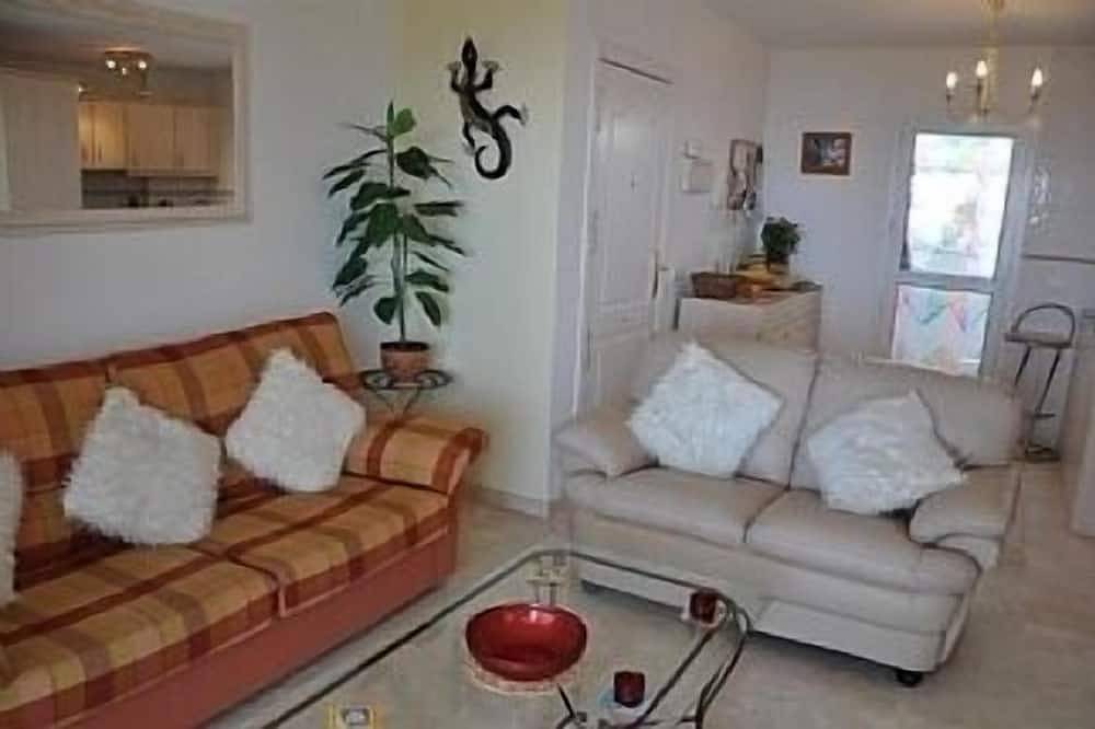 Entire apartment, Attractive Penthouse Apartment with the most fabulous uninterupted views. in Mijas Pueblo, Mijas